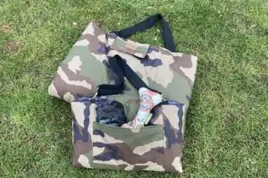 Picknick-Outdoordecke Adventure Camouflage auf Rasen